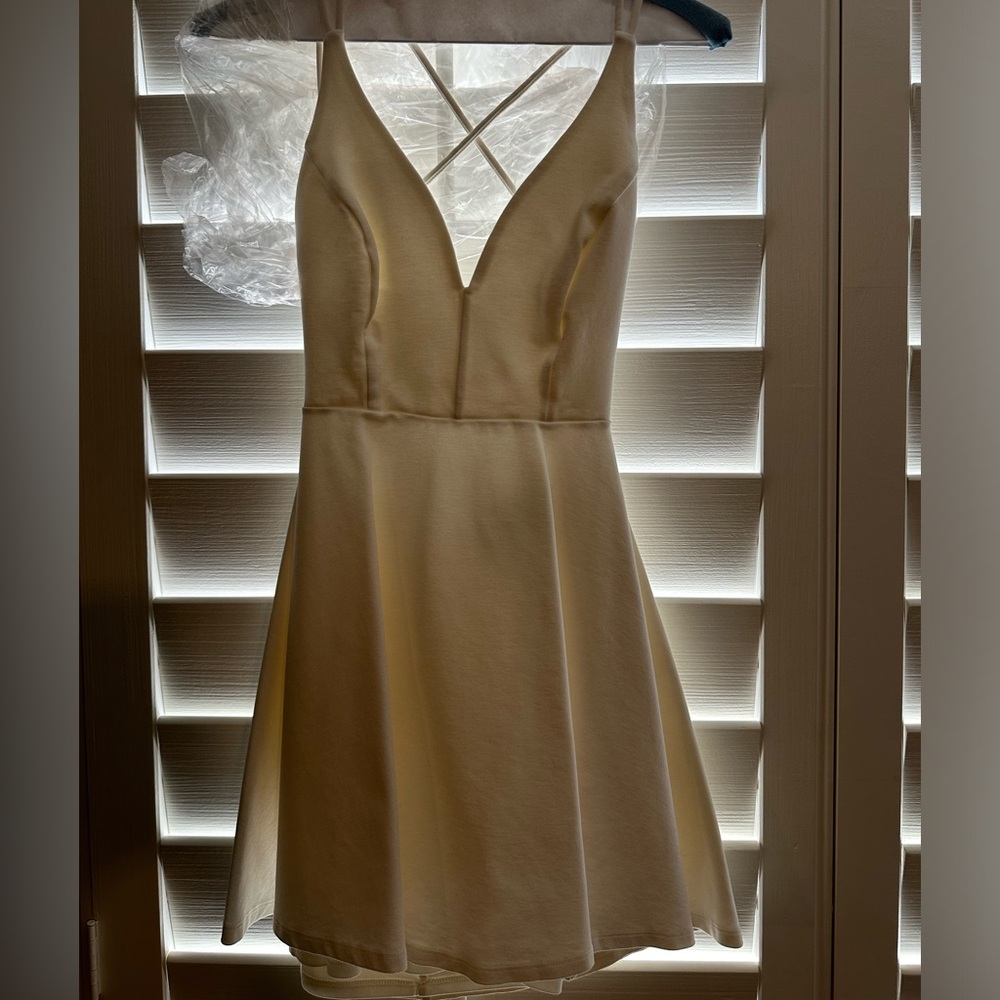 Lulu’s White mini dress
